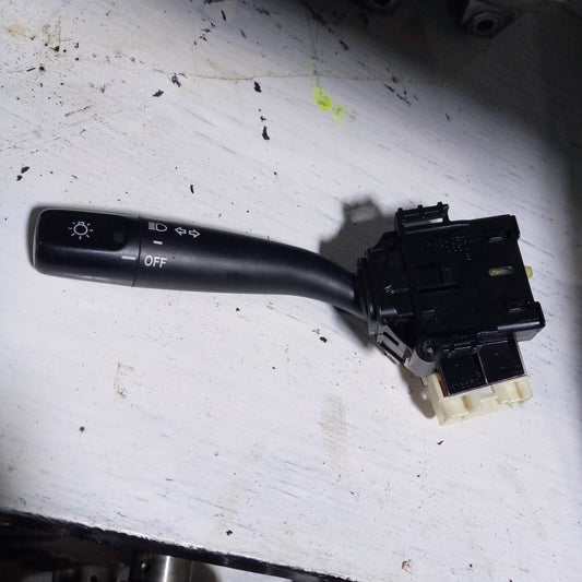 Conmutador Palanca Luz Toyota Camry 2000