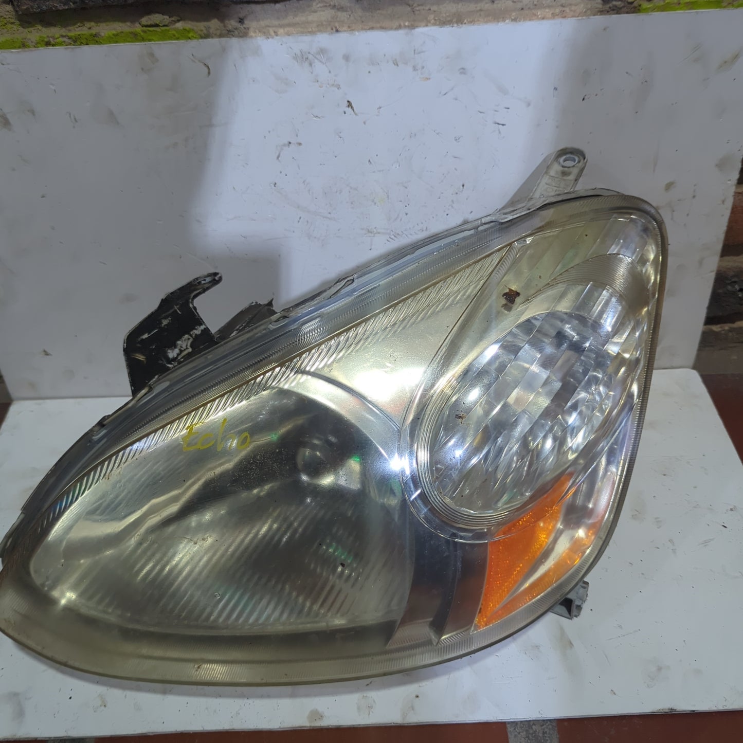 Faro Delantero Toyota Yaris 2005 Sol