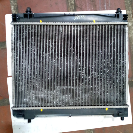 Radiador Toyota Yaris 2006 2010 Automático Sincrónico