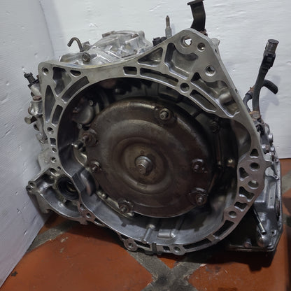 Caja Nissan Tiida 2.5L