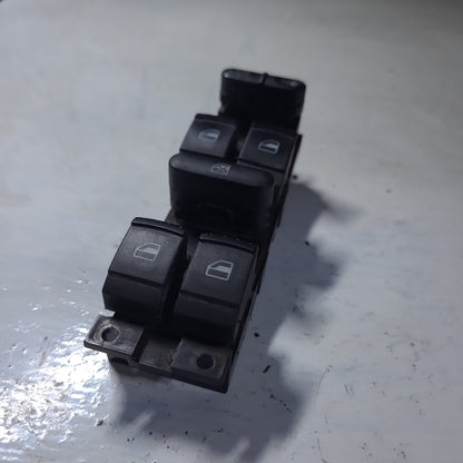 Mando Eleva Vidrio Volskwagen Bora Jetta Piloto