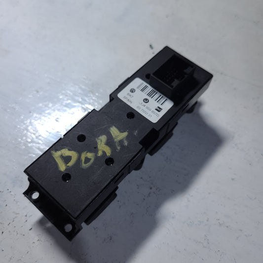 Mando Eleva Vidrio Volskwagen Bora Jetta Piloto