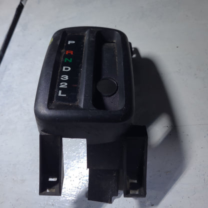 Embellecedor Palanca Hyundai Elantra 2.0