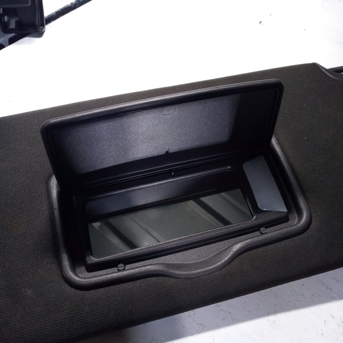 Tapa Sol Ford Explorer 2011 2016 Expedition