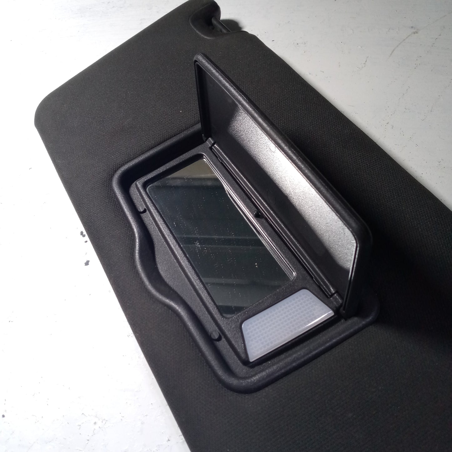 Tapa Sol Ford Explorer 2011 2016 Expedition