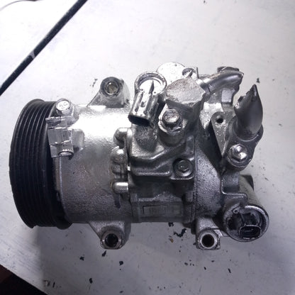 Compresor Corolla GLI 2008-2014