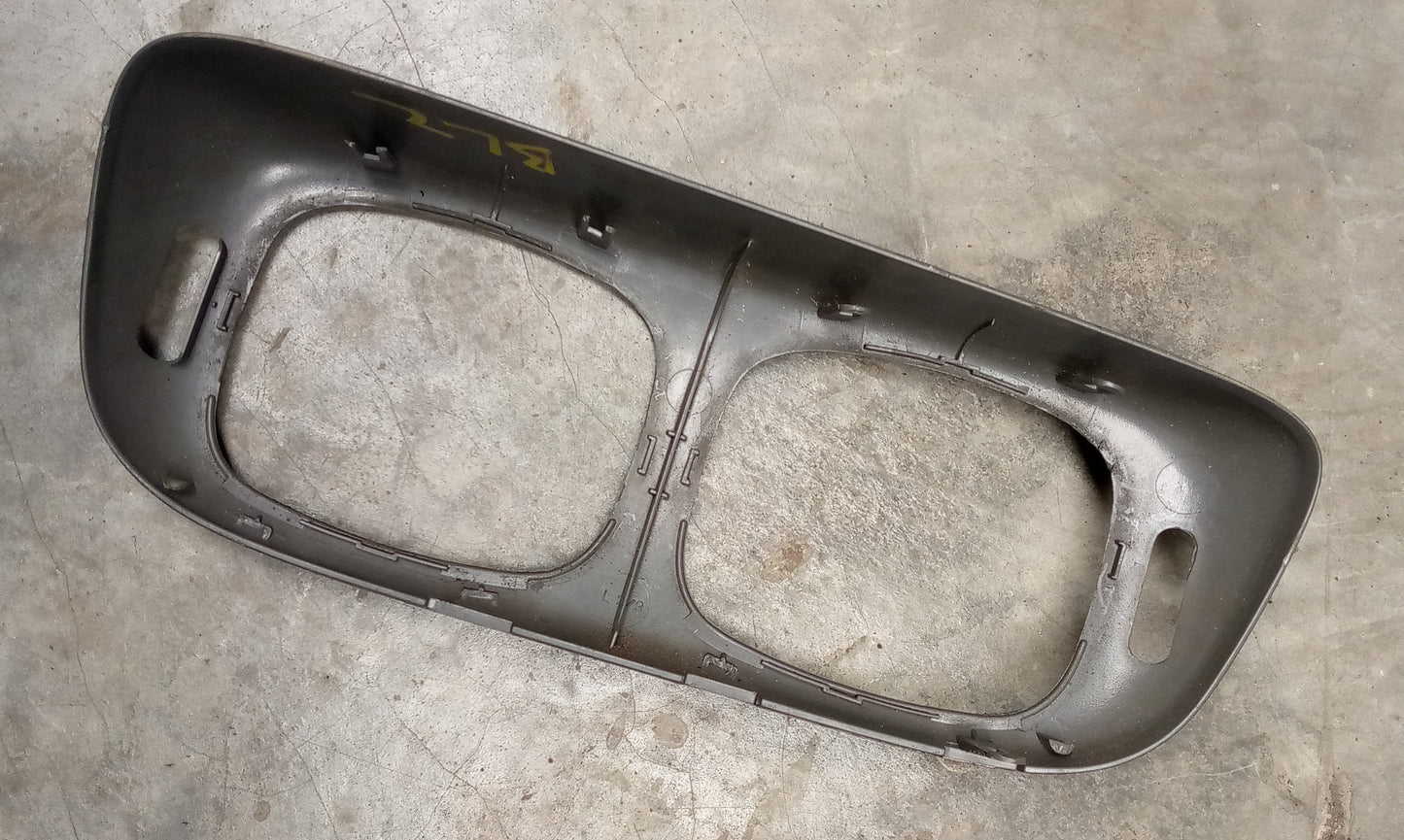 Embellecedor Rejilla Aire Frontal Chevrolet Trailblazer