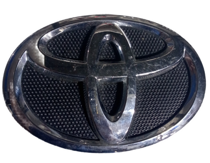 Emblema Parrilla Frontal Toyota Camry 2007 2010