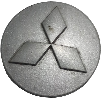 Tapa Centro Rin Mitsubishi
