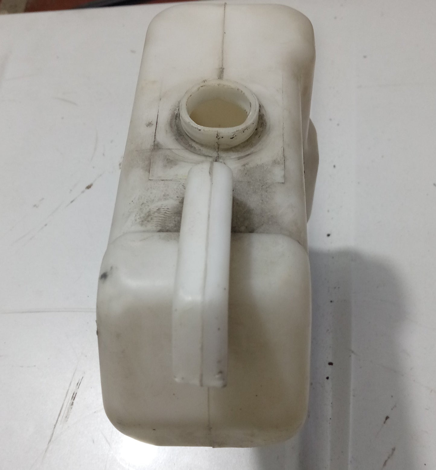 Envase Deposito Agua Radiador Nissan Sentra B15