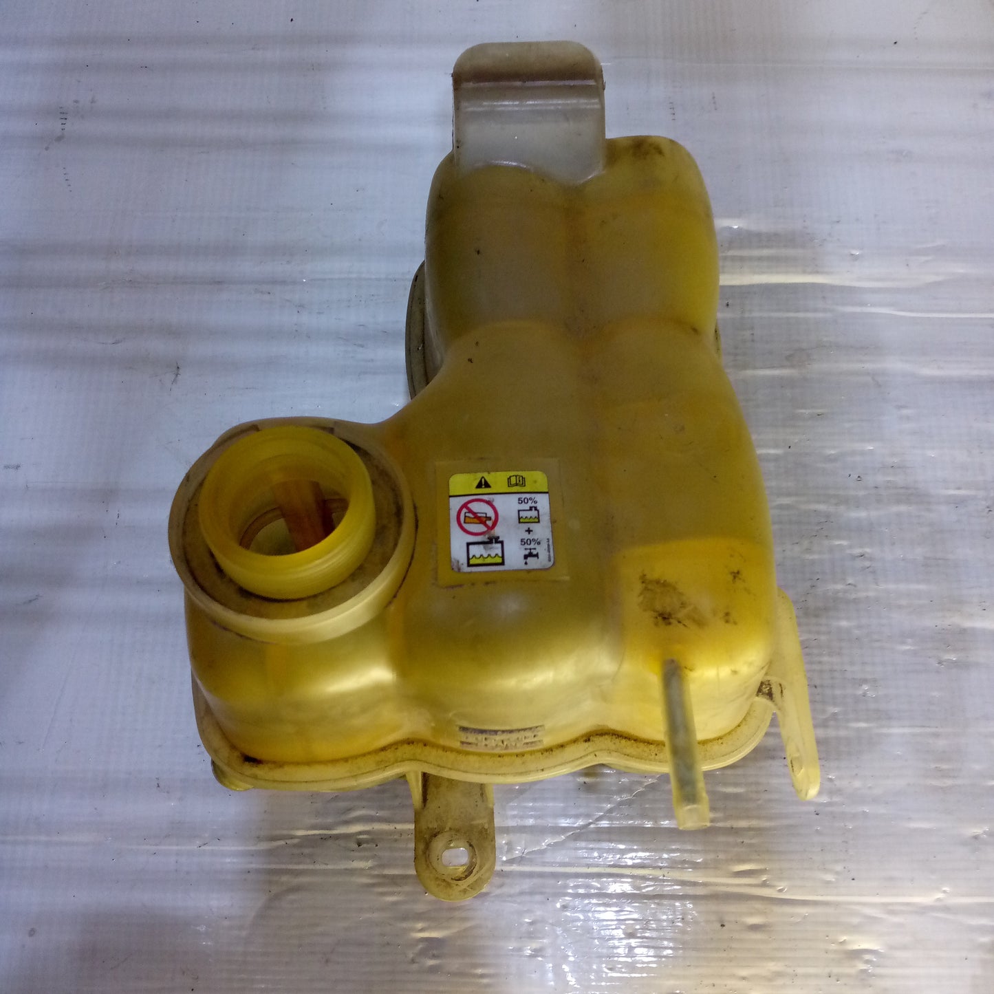 Envase Deposito  Agua Ford F150 2005