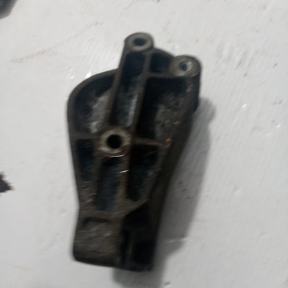 Soporte Base Dirección Chevrolet Cruze 1.6