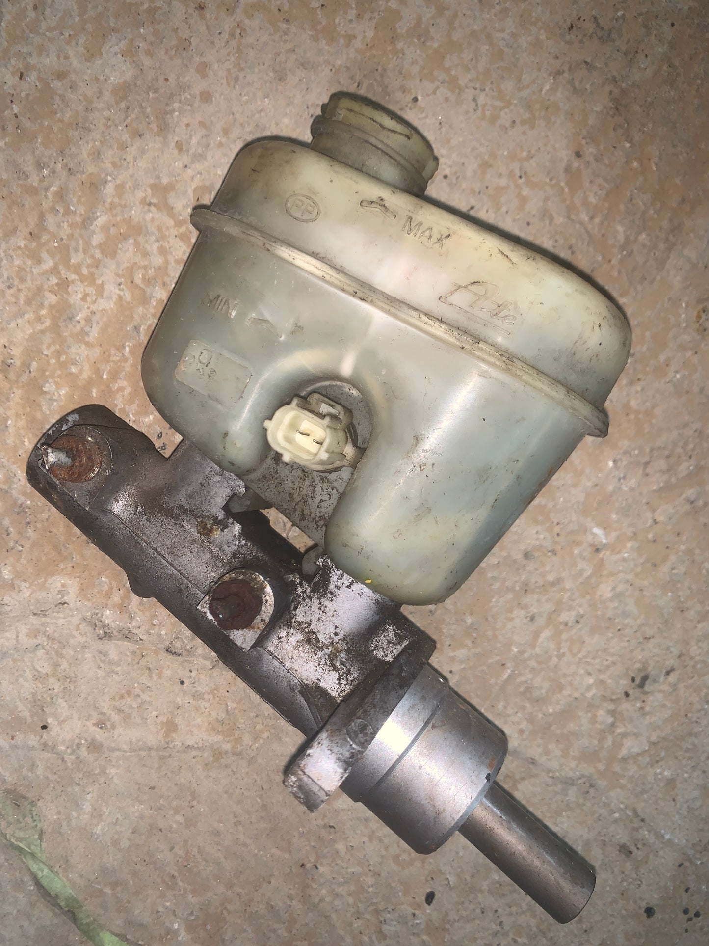 Bomba De Freno Jeep Grand Cherokee 1999 2004 WJ WG