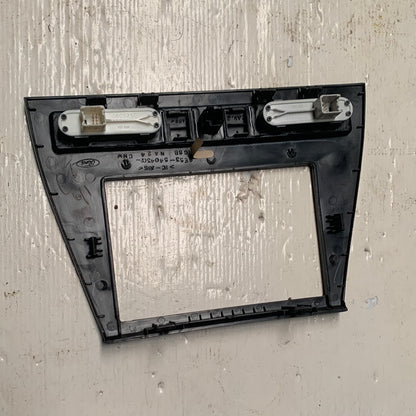 Marco Frontal Radio Ford Fusion 2007 2009