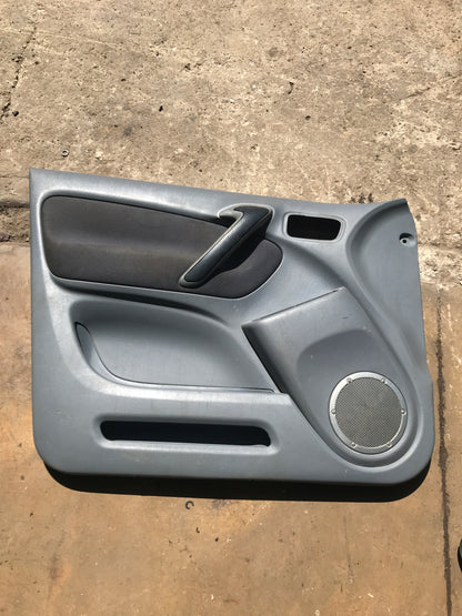 Tapa Puerta Toyota RAV4 2.0 2001 2004