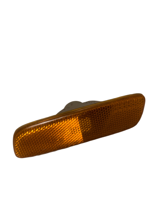 Cocuyo Lateral Parachoque Delantero Toyota Yaris 2005 Original