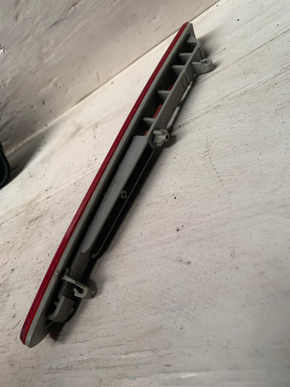 Luz Parachoque Trasero Ford Explorer 2011 2016