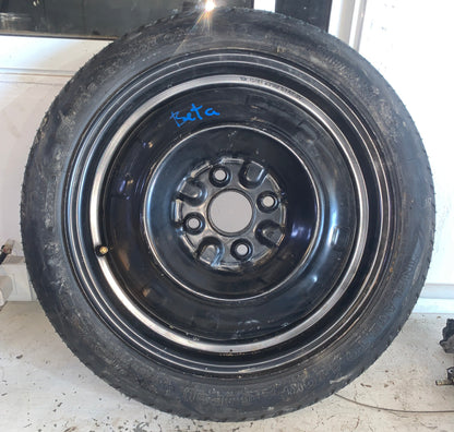 Caucho Rin Repuesto Toyota Yaris Belta