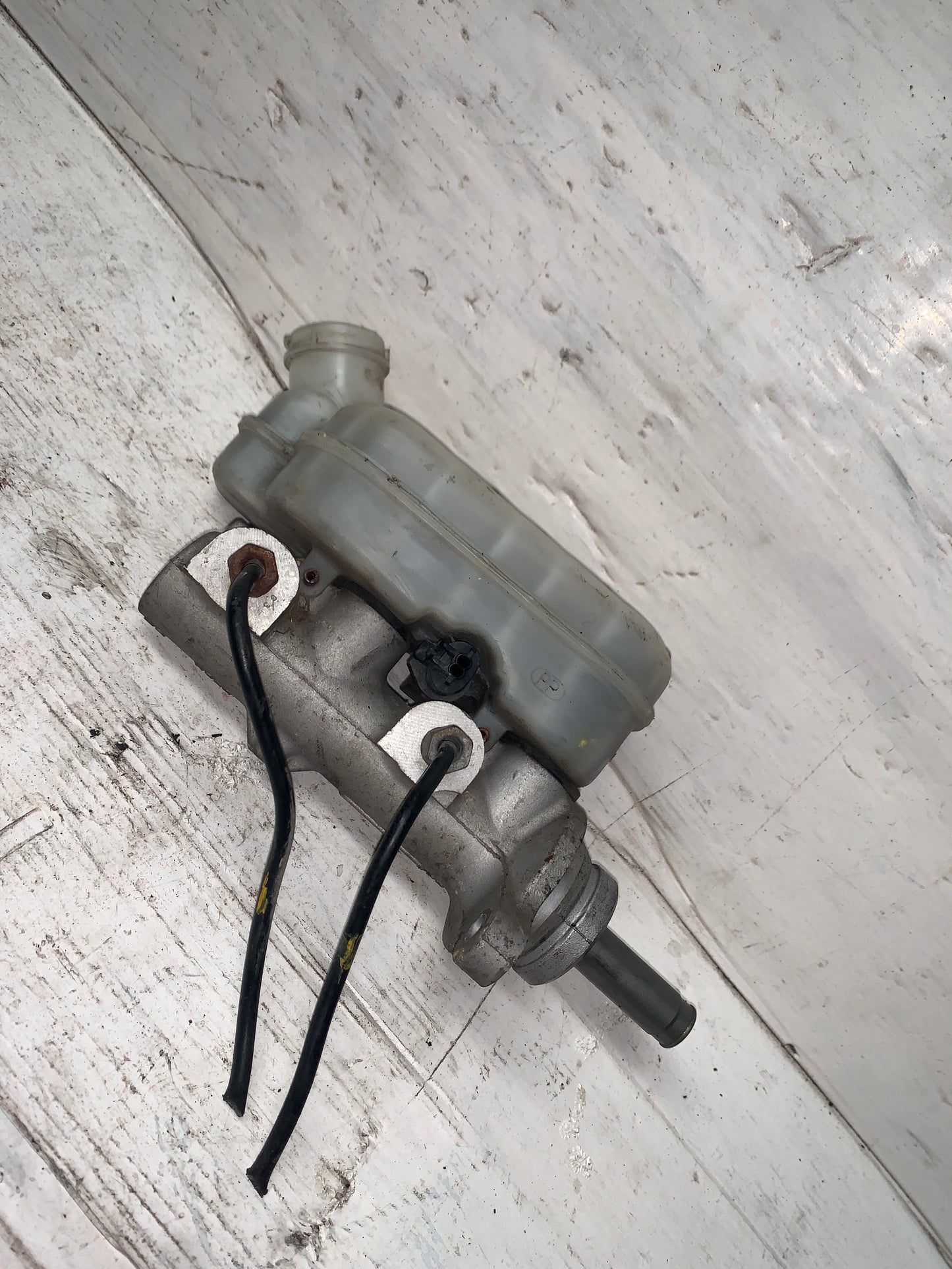 Bomba De Freno Dodge Caravan Town Country 3.3 2001 2008