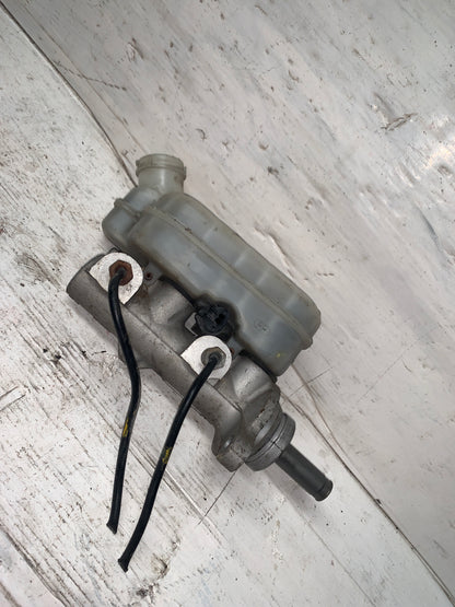 Bomba De Freno Dodge Caravan Town Country 3.3 2001 2008