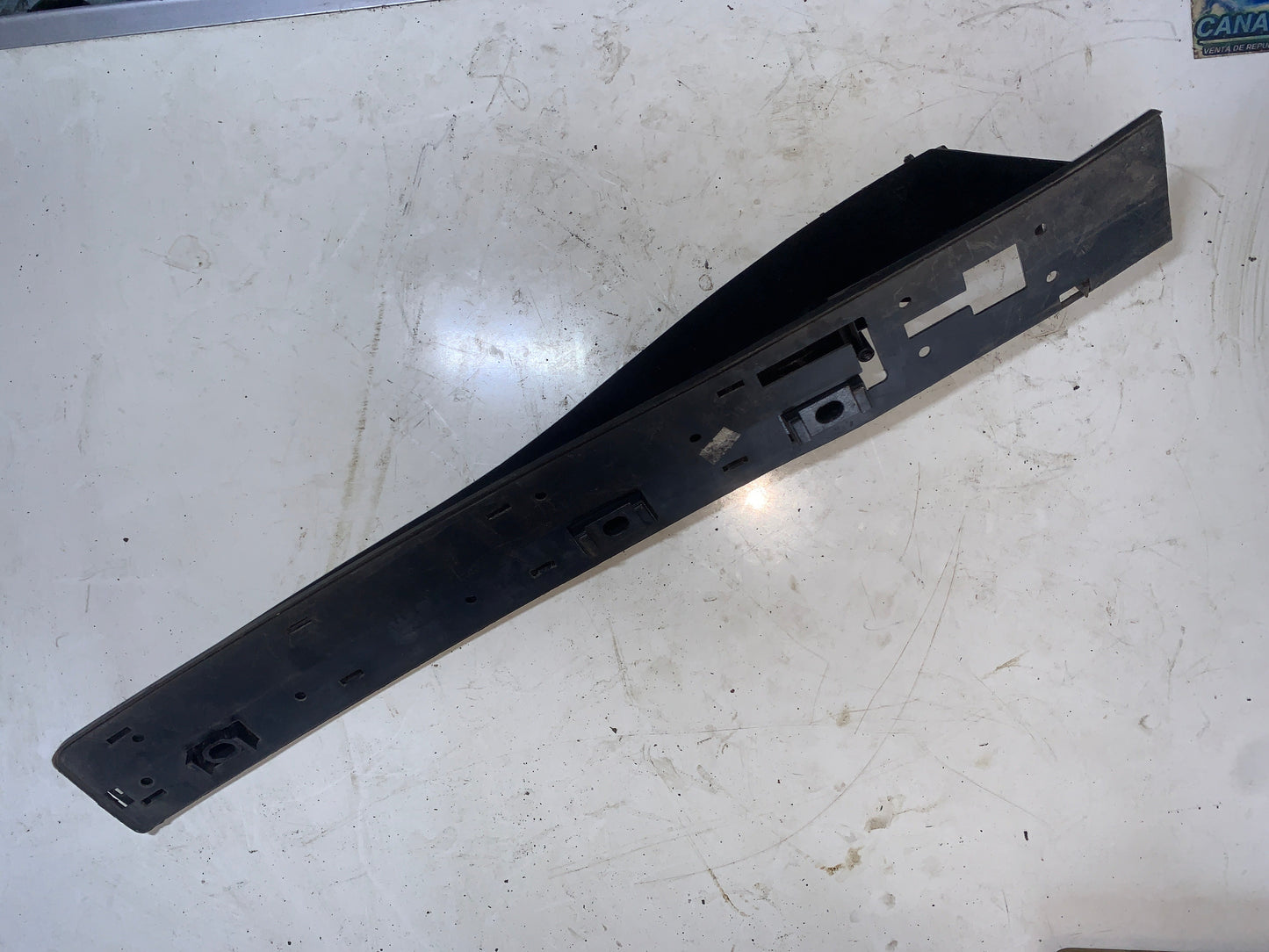 Base Riel Techo Delantera Hyundai Tucson