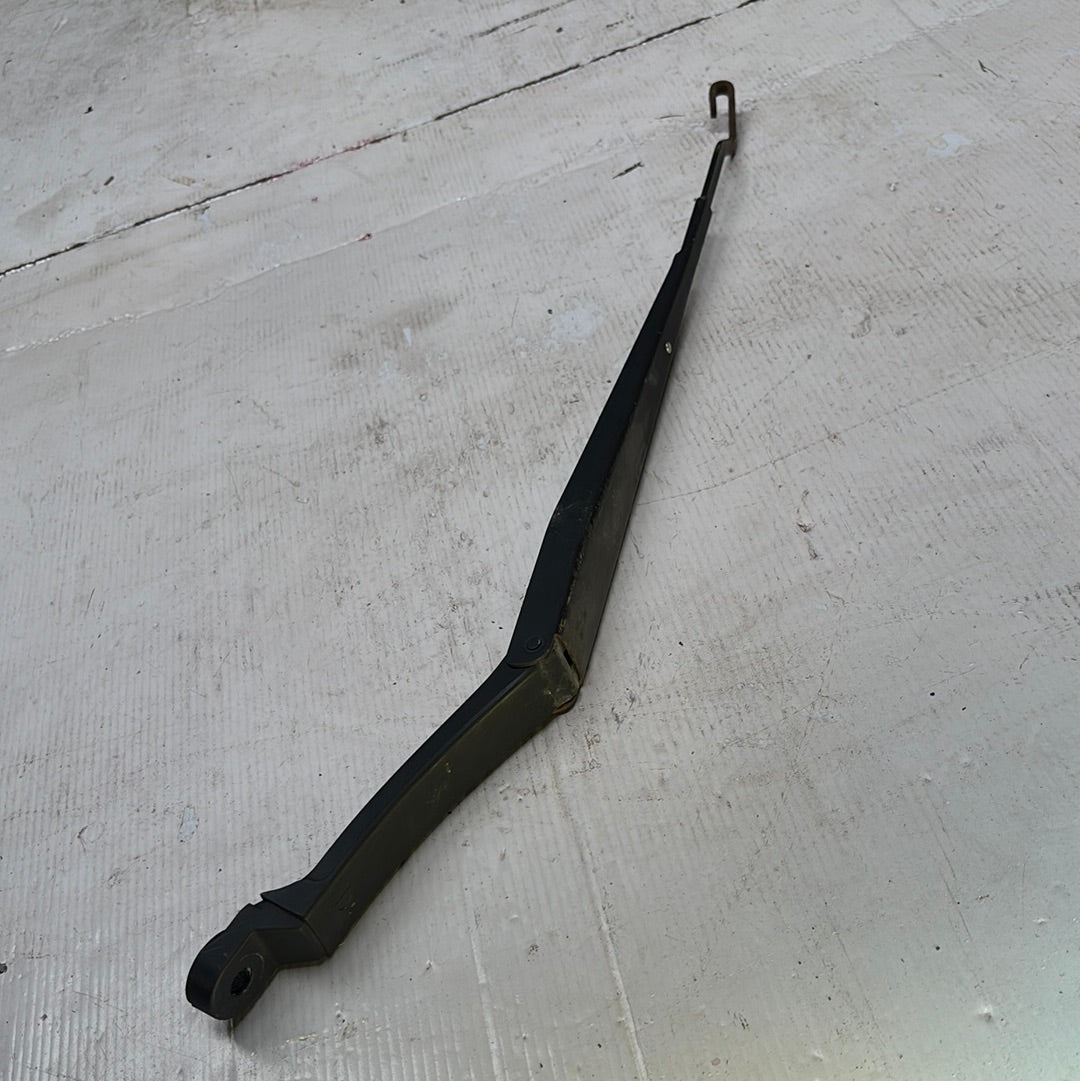 Brazo Limpia Parabrisa Delantero Hyundai Tucson 2005 2010