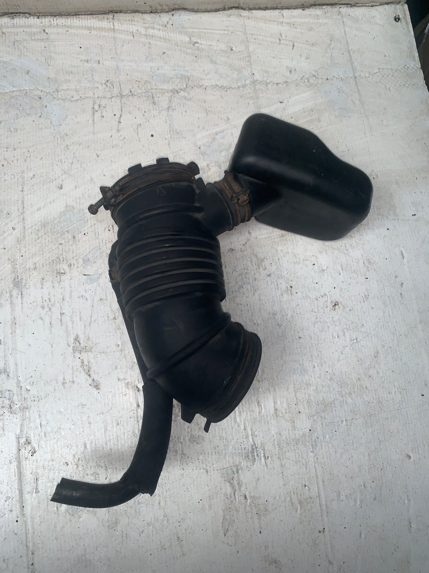 Manguera Fitro Aire Hyundai Sonata 3.3 2004 2008