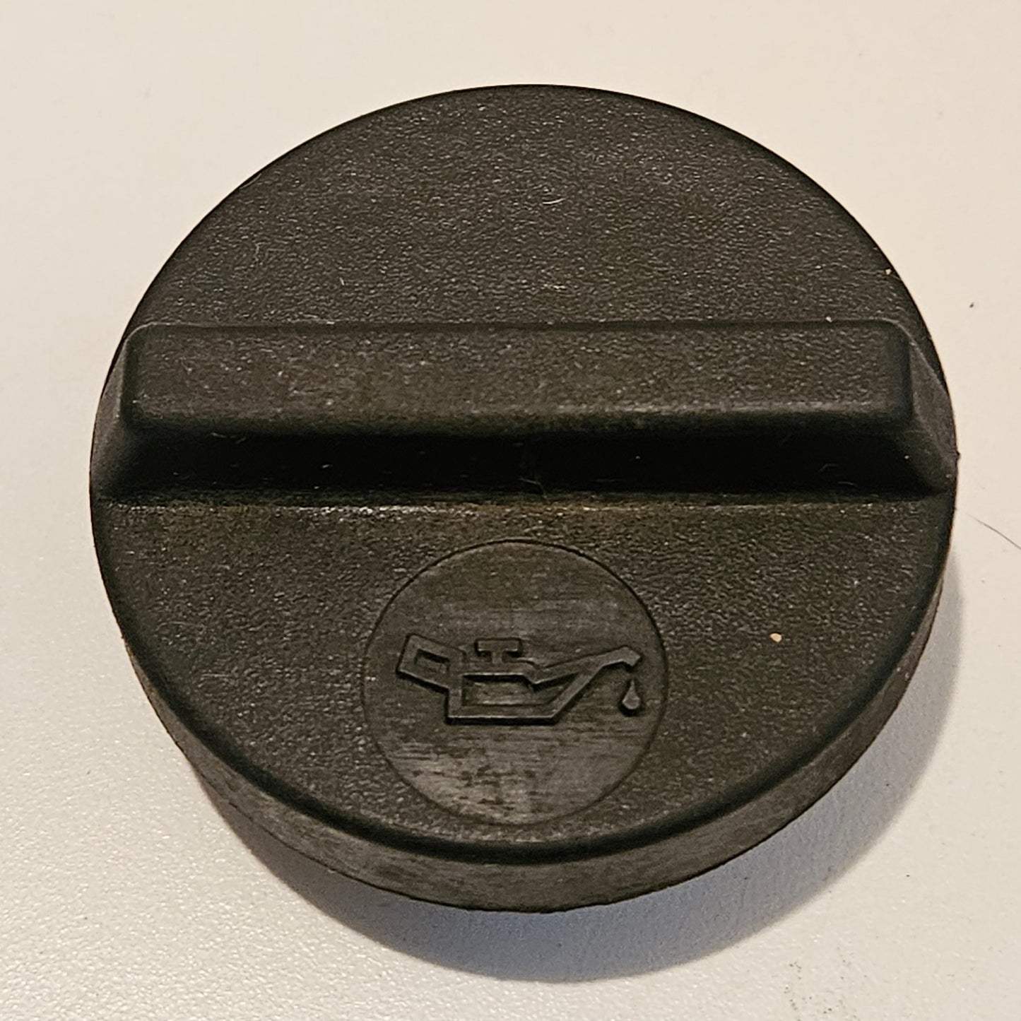 Tapa Aceite Nissan Sentra B15 Almera