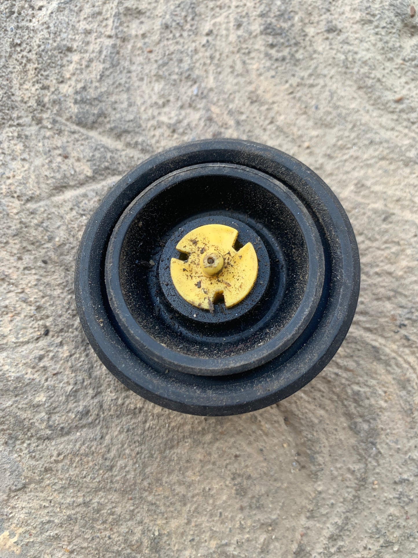Tapa Bomba Toyota Frenos Yaris 2010