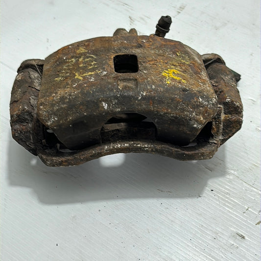 Mordaza Nissan Tiida