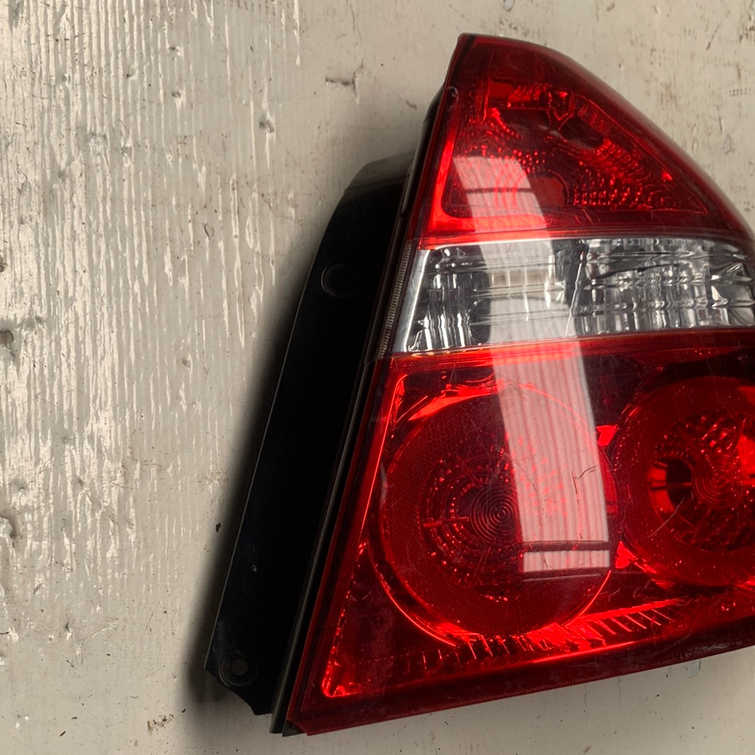 Stop Chevrolet Aveo LT