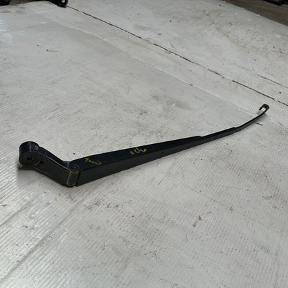 Brazo Cepillo Limpia Parabrisa Toyota Yaris 2000 2005