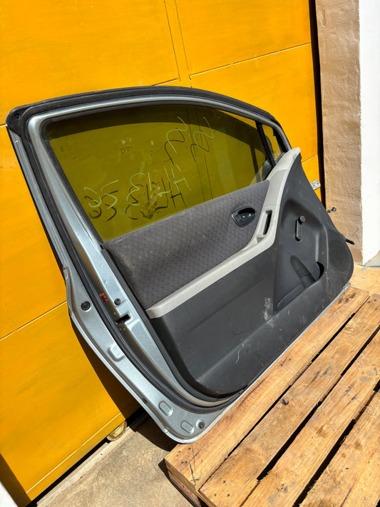 Puerta Yaris Sport 2006 2010 2Puertas