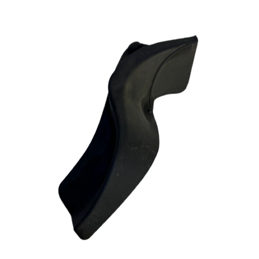 Embellecedor Gato Maleta Yaris 2001 2005