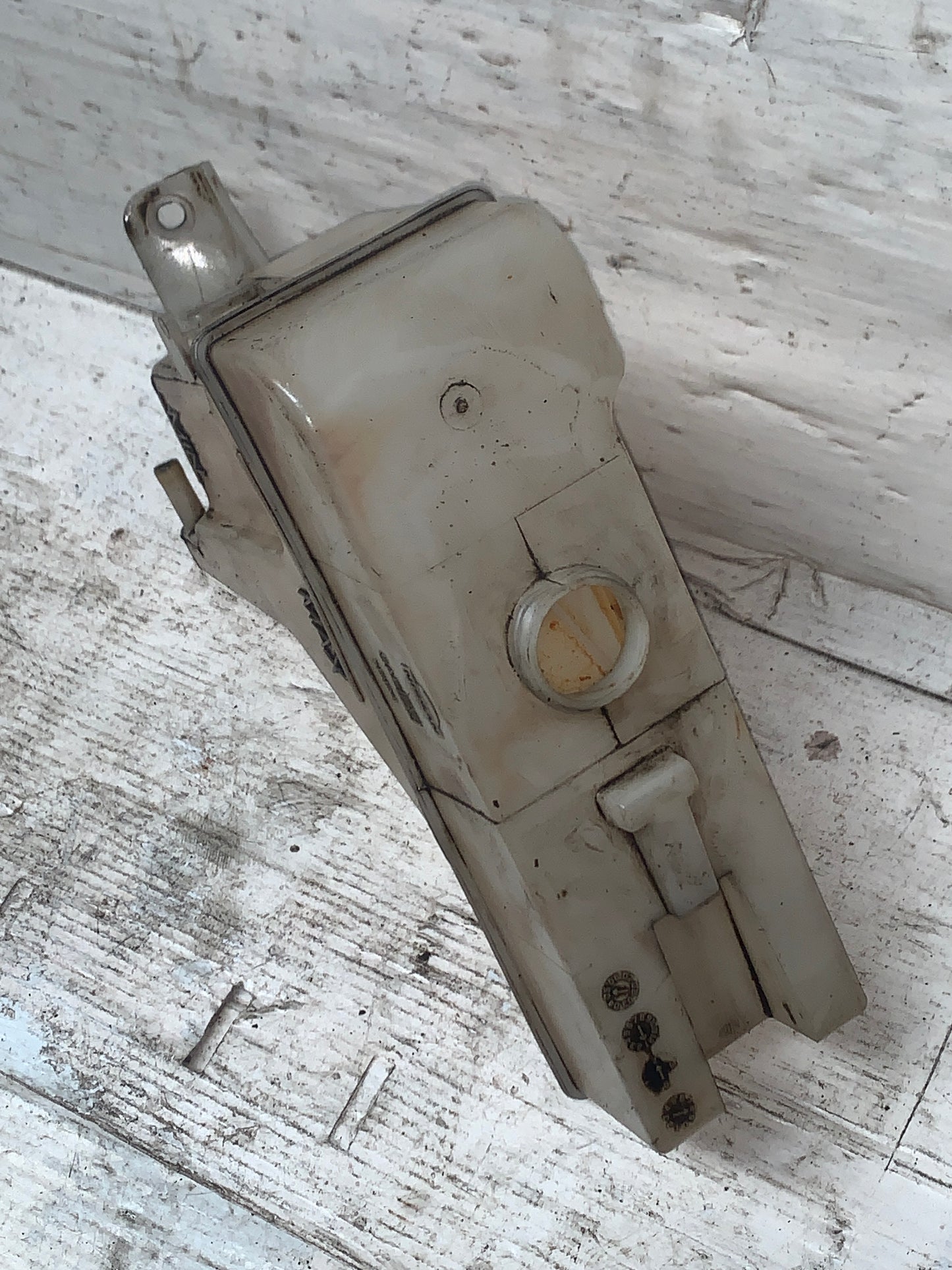 Envase Agua Radiador Refrigerante Nissan Xtrail