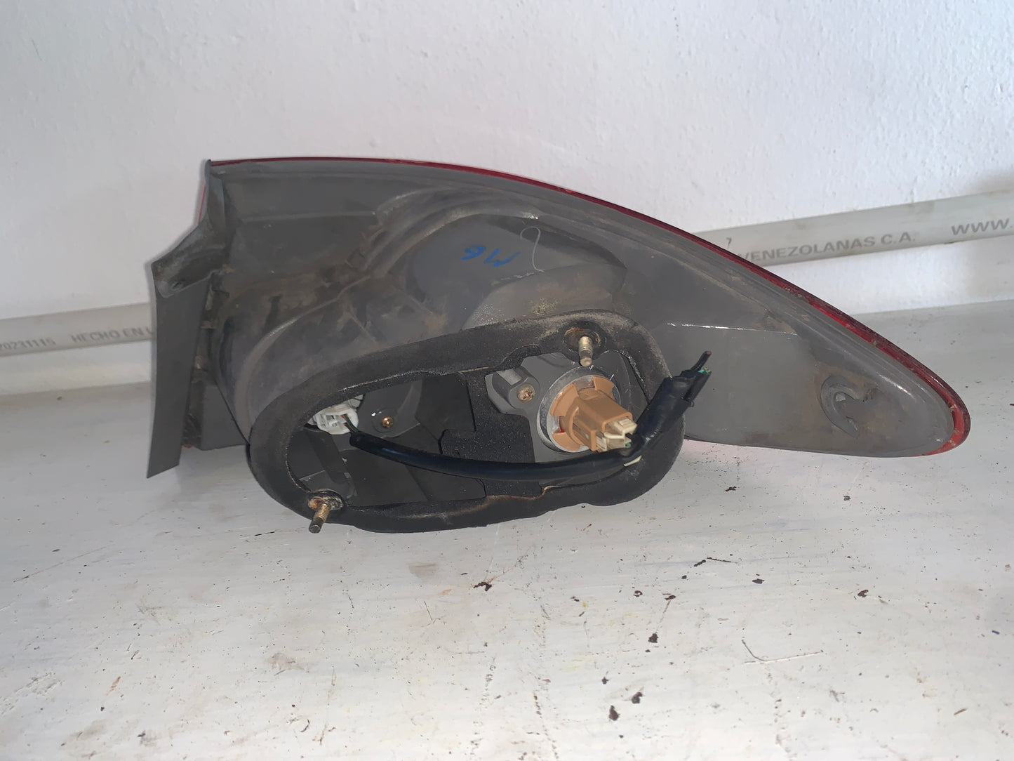 Stop Esquina Mazda6 2007