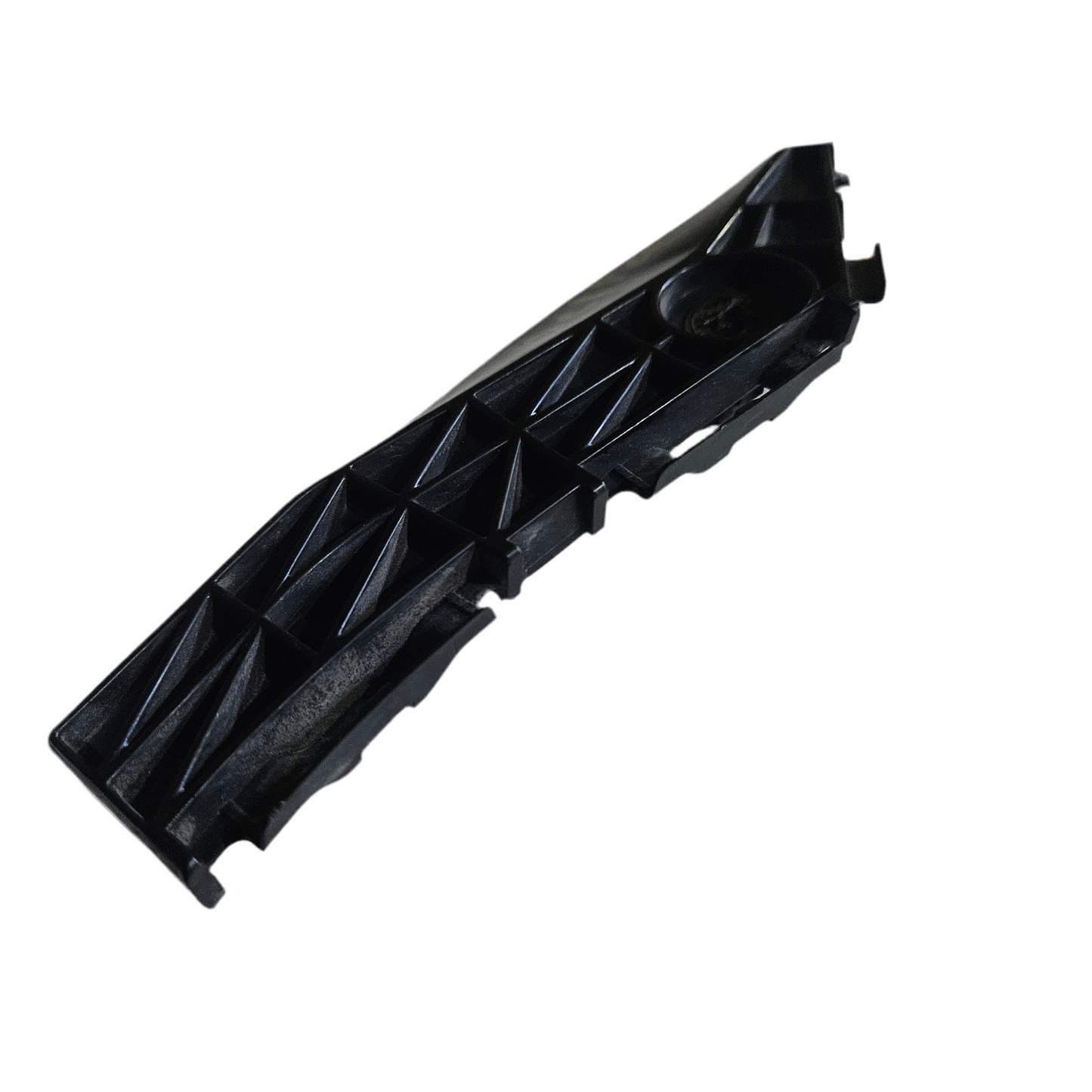 Base Parachoque Trasero Soporte Guia Yaris Belta