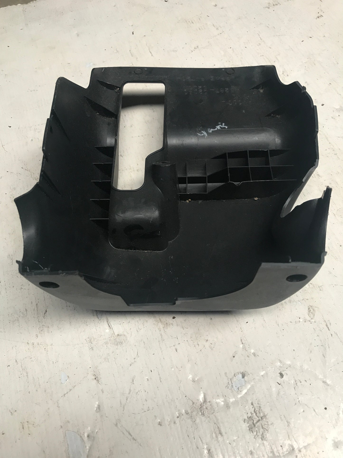 Tapa Caña Inferior Volante Toyota Yaris 2006 2010