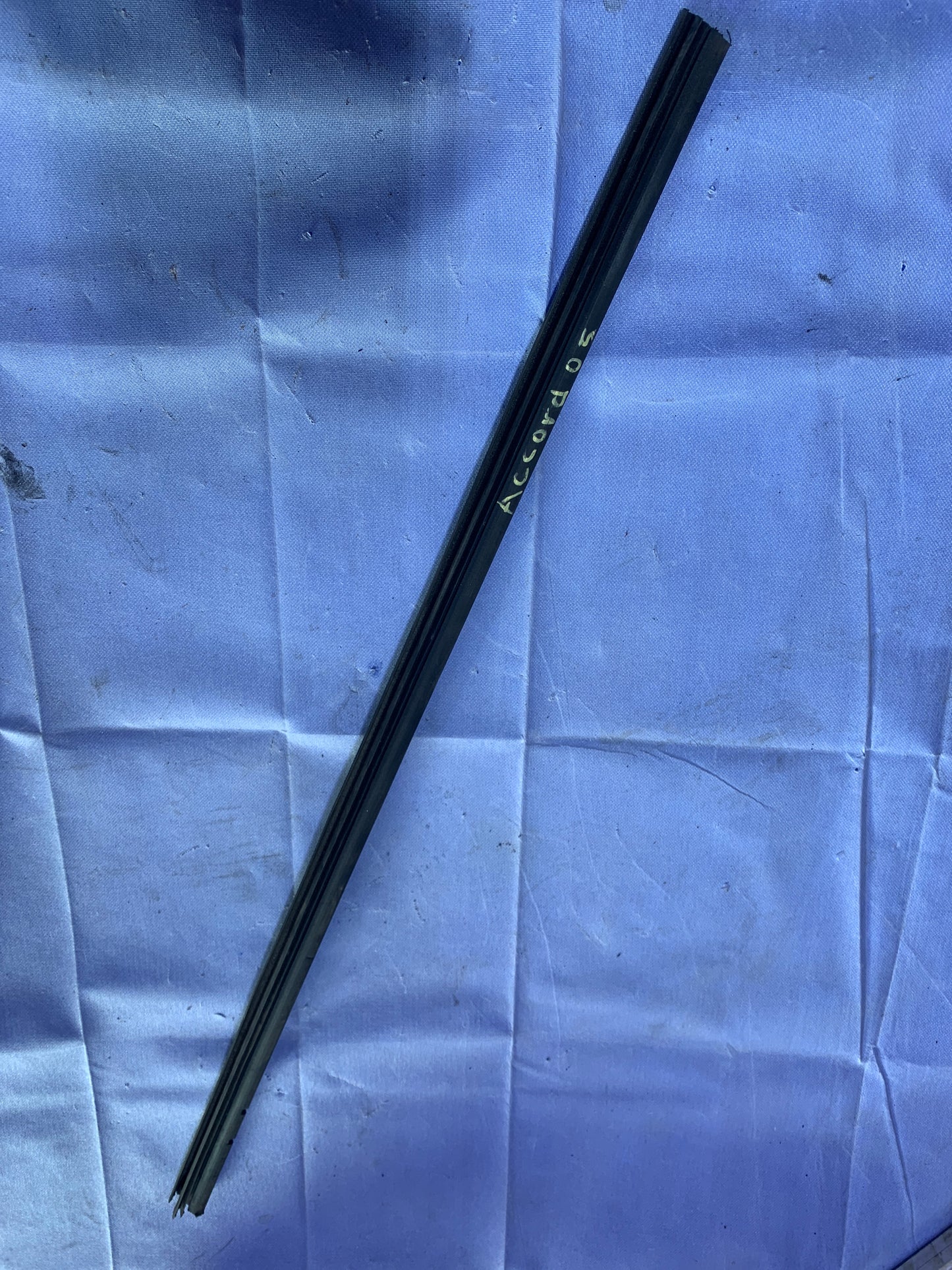 Cepillo Lamevidrio Interno Honda Accord 2002 2005
