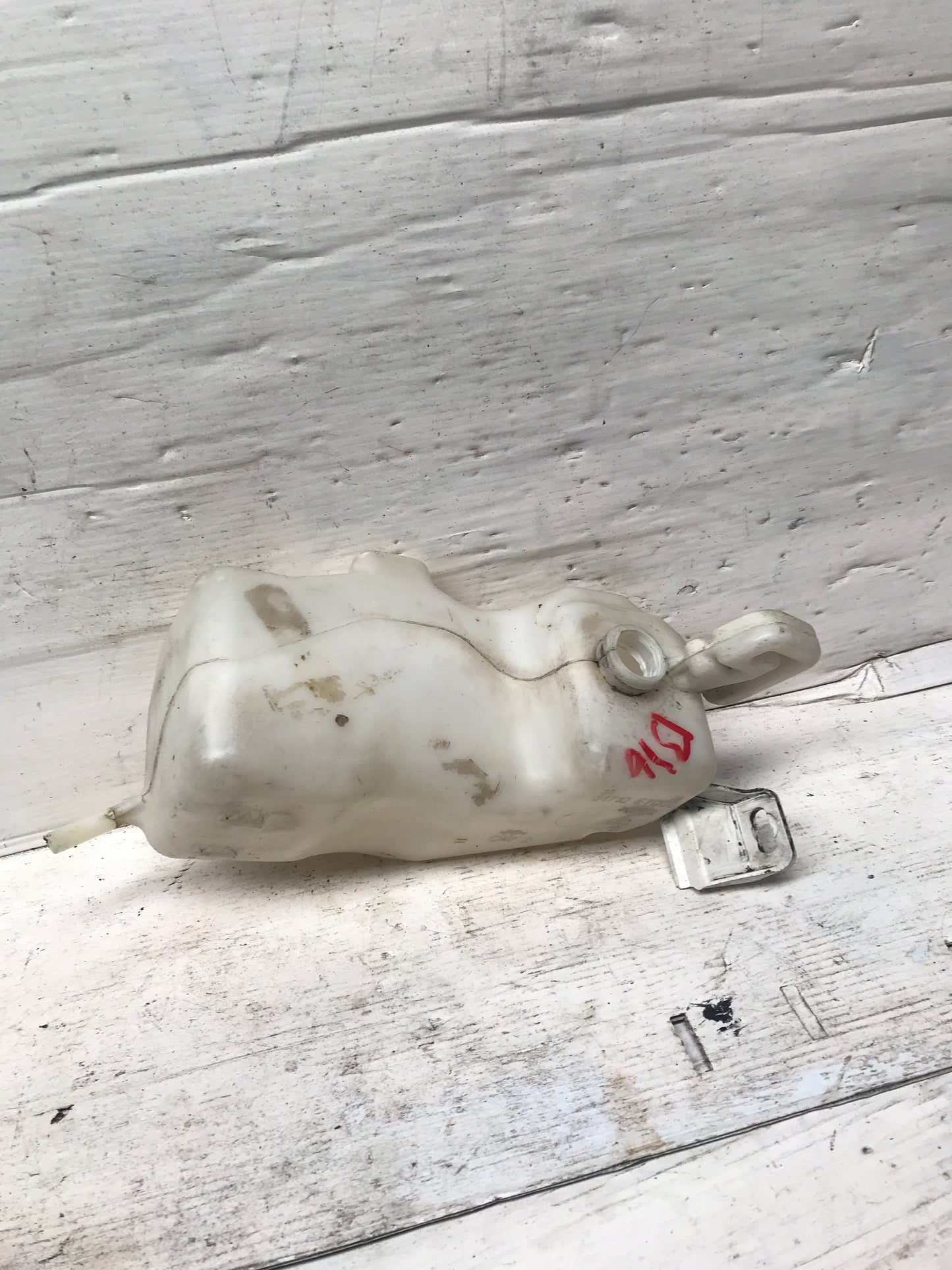 Envase Deposito Agua Radiador Nissan Sentra B16