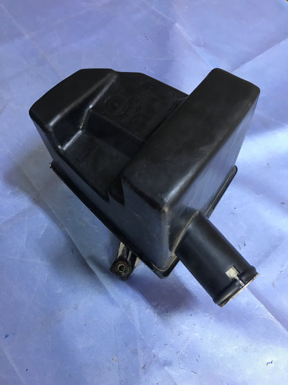 Caja Quema Gases Nissan Sentra B15