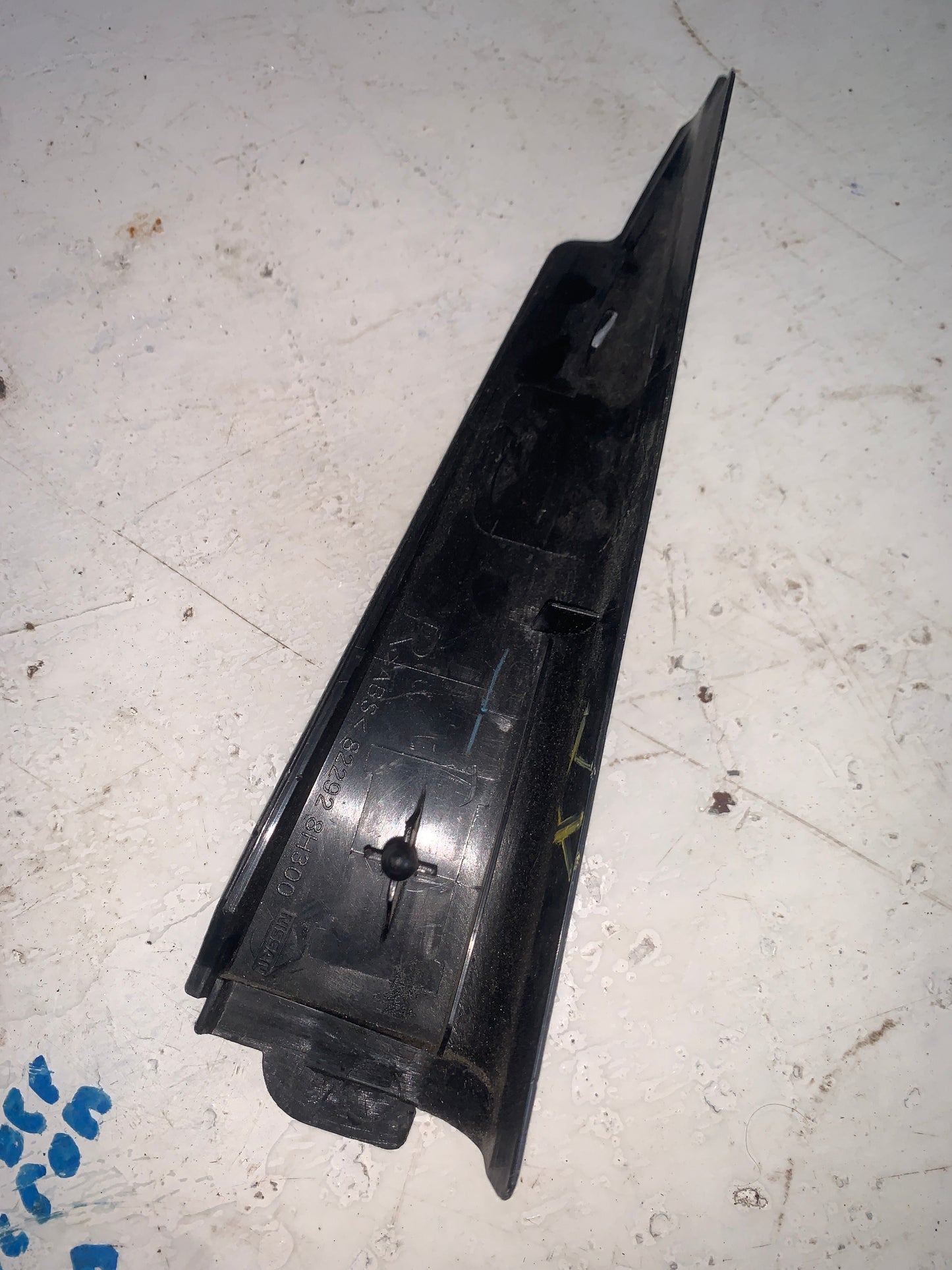 Moldura Tapa Interna Puerta Trasera Nissan Xtrail 2002 2007