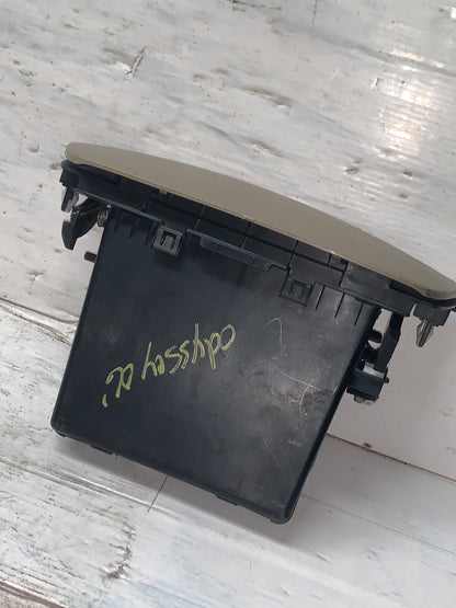 Guantera Superior Frontal Honda Odyssey 2007