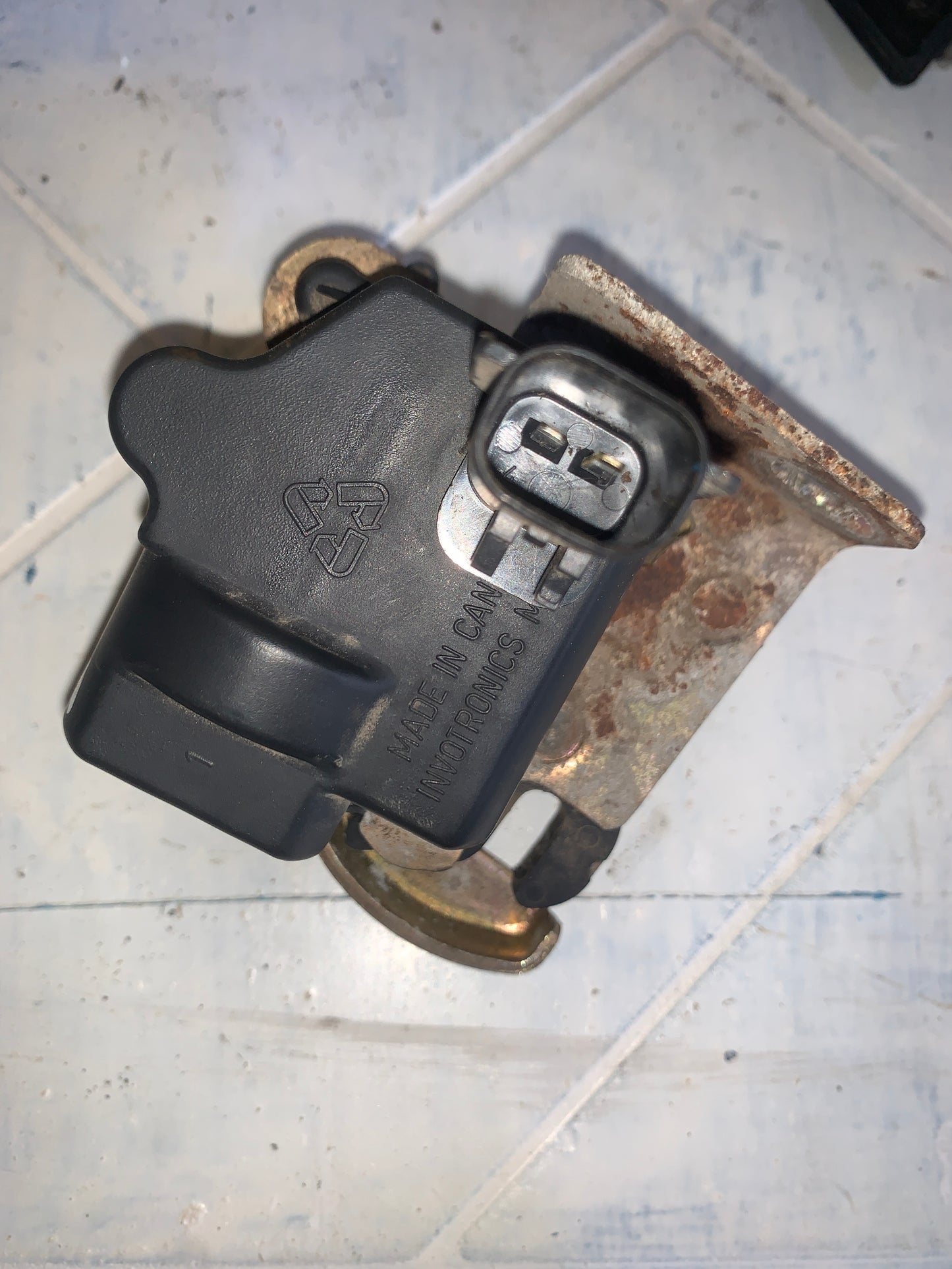 Cerradura Compuerta Jeep Grand Cherokee 4.7 Laredo WK