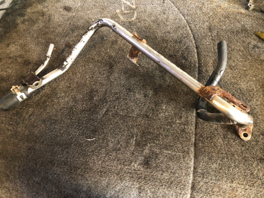 Tubo De Agua Toyota Corolla Sensacion 2003 2008