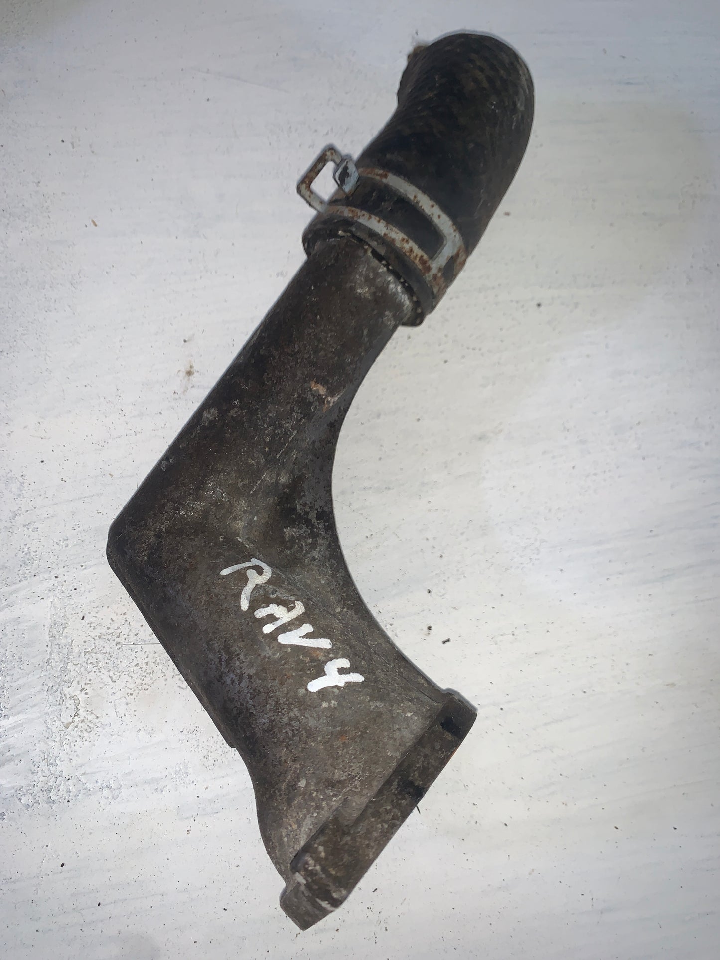 Toma Agua Toyota Rav 2.0 2003 2006