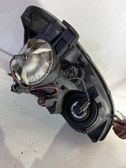 Faro Delantero Nissan Altima 2001 2006