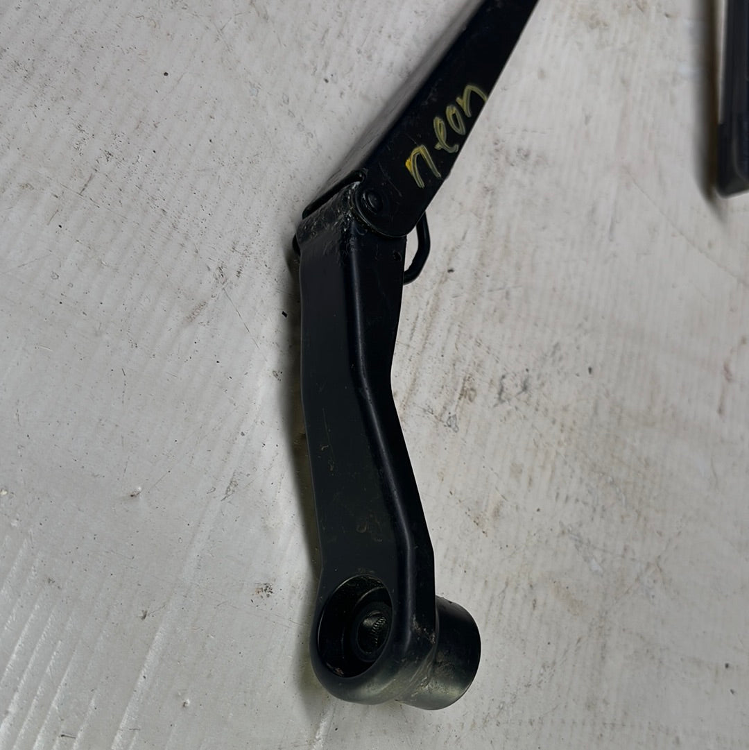 Brazo Limpia Parabrisa Dodge Neon