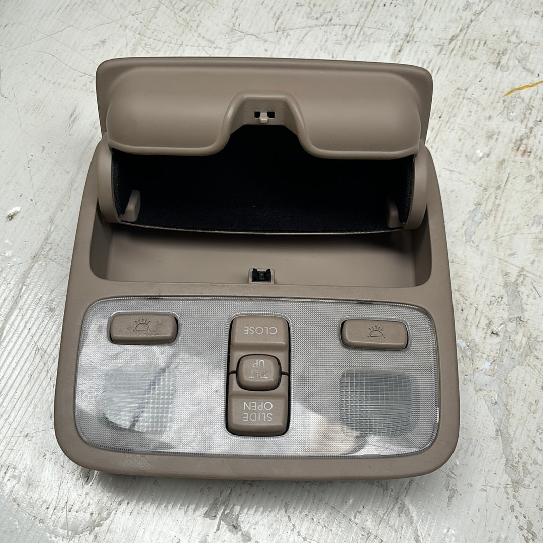 Lampara Luz Techo Delantera Quemacoco Kia Sportage 2005 2010