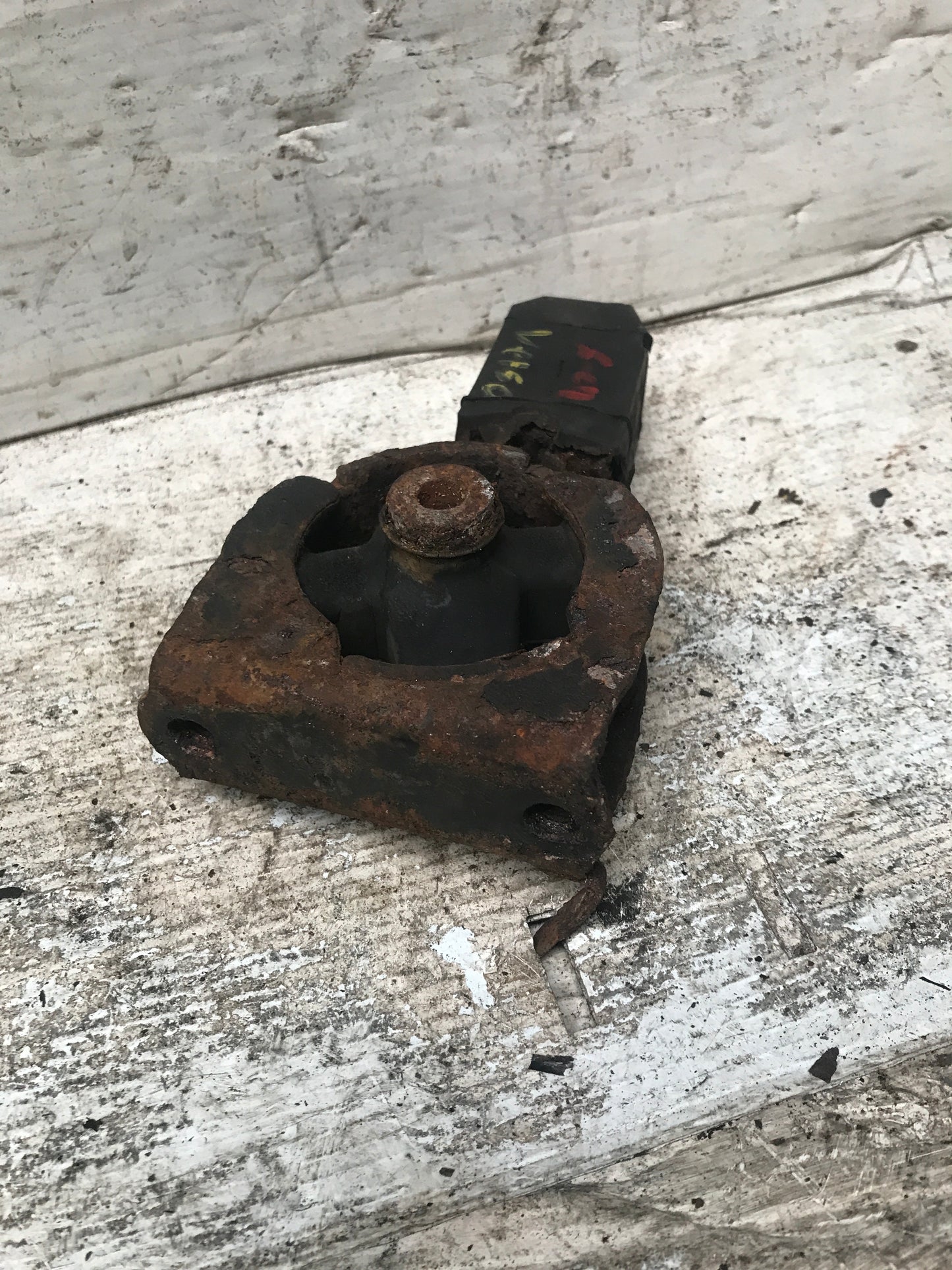 Soporte Base Motor Toyota Corolla Verso